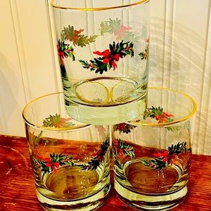 Vintage Pfaltzgraff Christmas Heritage Rocks Glasses Retired